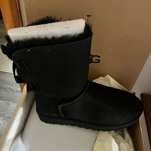UGG Women's Black Boots NWT in box
